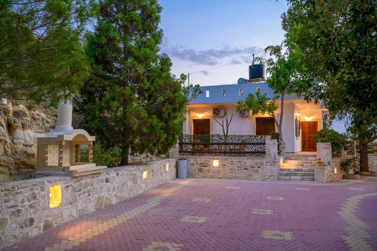Villas Alexandros Kalamaki  Exterior photo